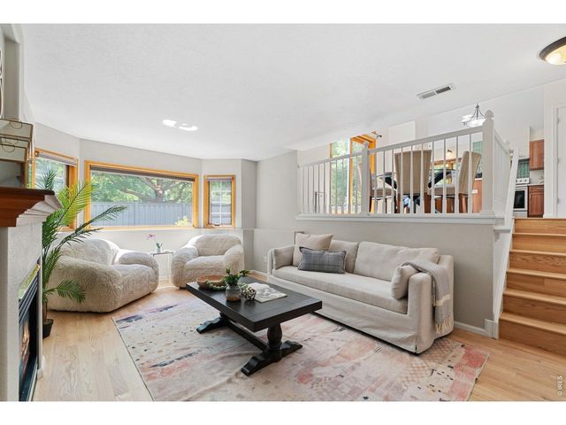 2530 Sweetwater Cir, Lafayette, CO 80026