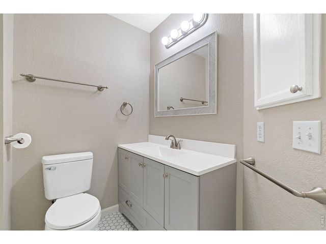 2530 Sweetwater Cir, Lafayette, CO 80026