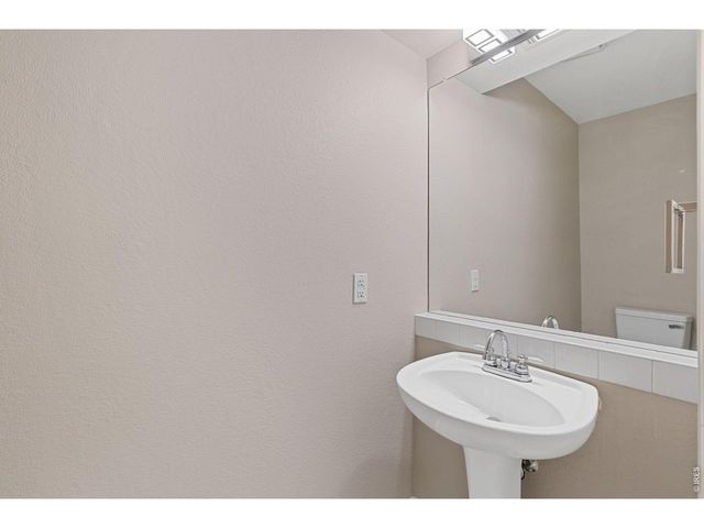 2530 Sweetwater Cir, Lafayette, CO 80026