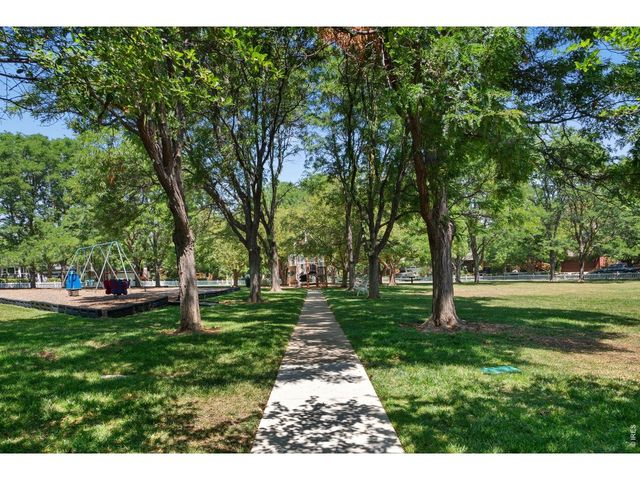 2530 Sweetwater Cir, Lafayette, CO 80026
