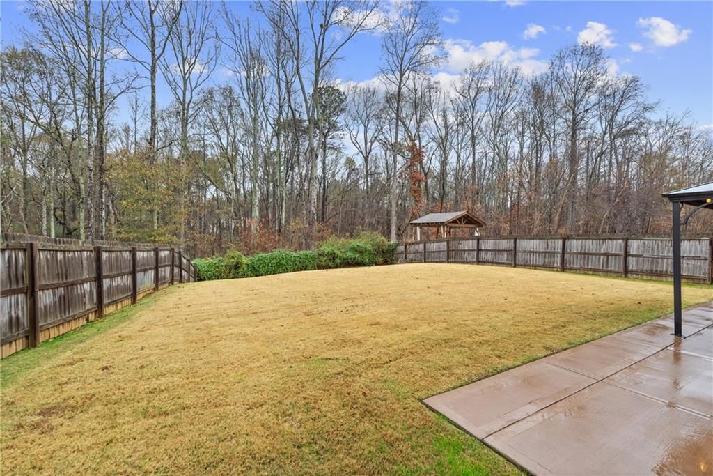 Image 30 of property listing at 3910 Pleasant Woods Drive, Cumming, GA 30028