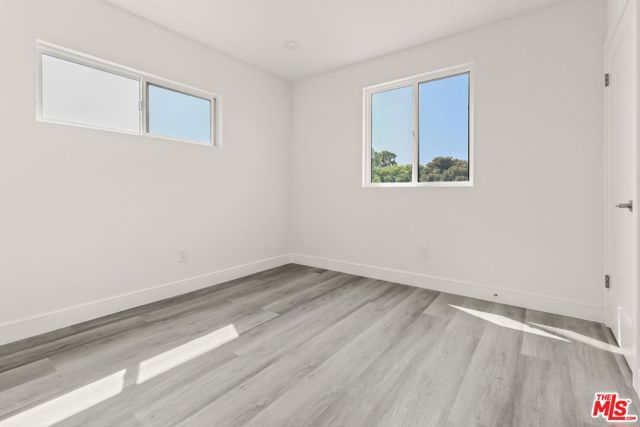 2936 West Boulevard B, Los Angeles, CA 90016
