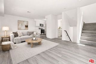 2936 West Boulevard B, Los Angeles, CA 90016