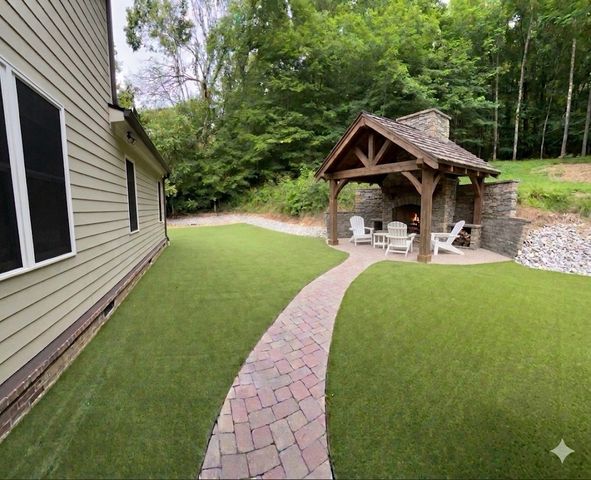 2288 N Berrys Chapel Rd, Franklin, TN 37069