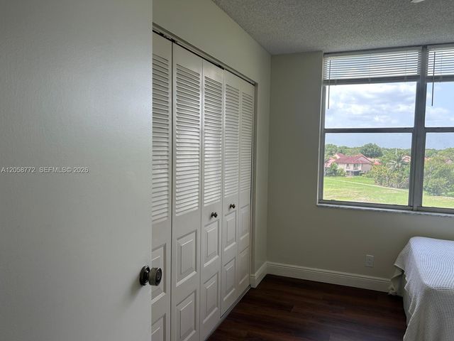 3821 Environ Blvd 505, Lauderhill, FL 33319
