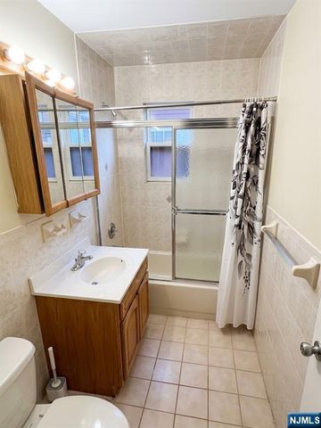 151 Davis Avenue 2, Kearny, NJ 07032