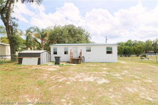 2525 Panfish Drive, Lake Wales, FL 33898