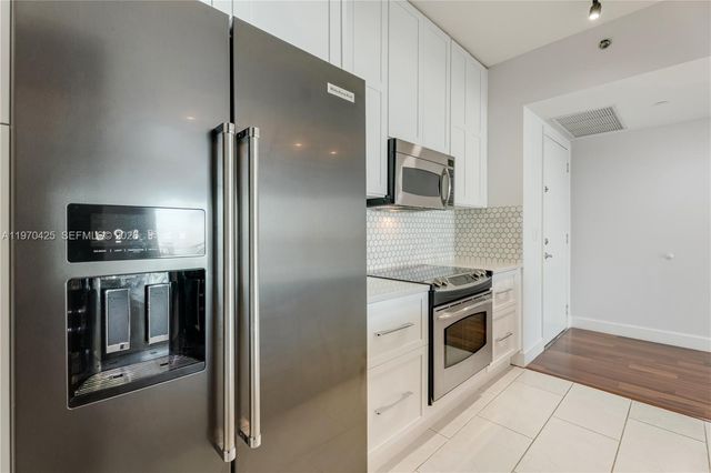 951 Brickell Ave 3607, Miami, FL 33131