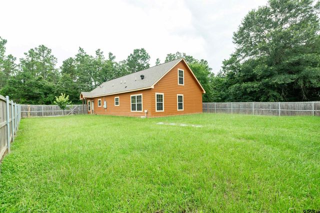 21803 CR 2178, Troup, TX 75789