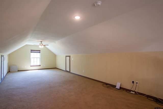 21803 CR 2178, Troup, TX 75789