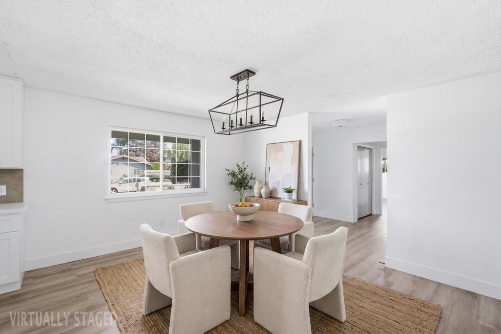 Image 10 of property listing at 3731 Allan Street, Selma, CA 93662