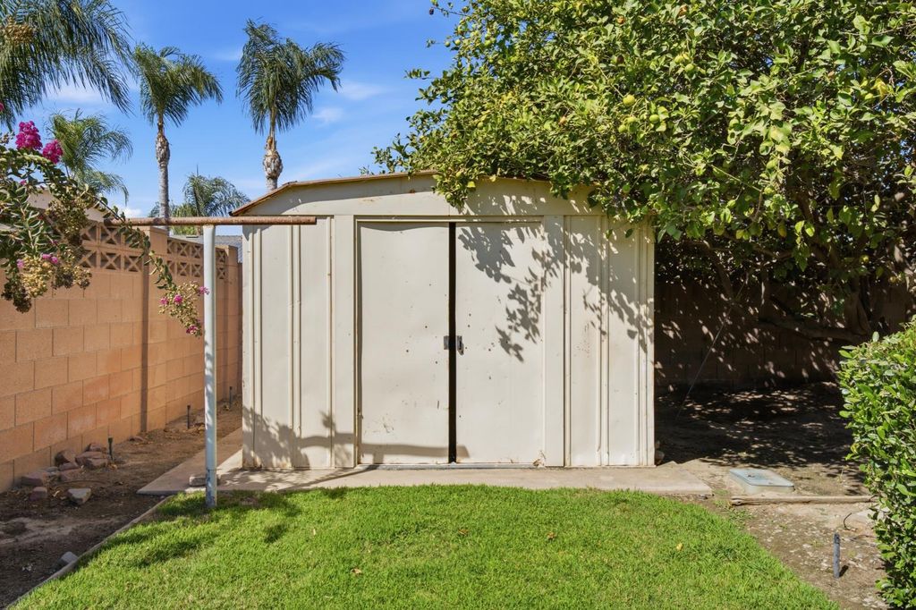 Image 32 of property listing at 3731 Allan Street, Selma, CA 93662
