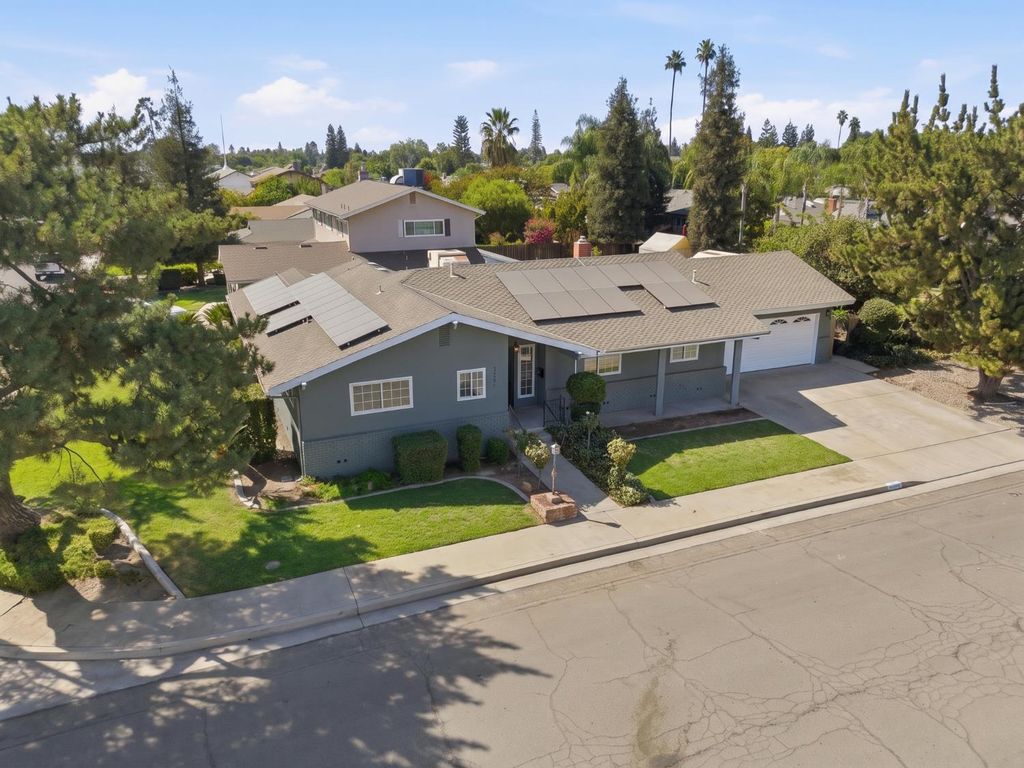 Image 34 of property listing at 3731 Allan Street, Selma, CA 93662