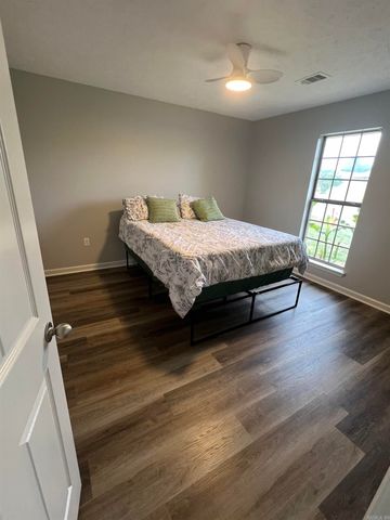 19 Sunbelt Court, Mayflower, AR 72106