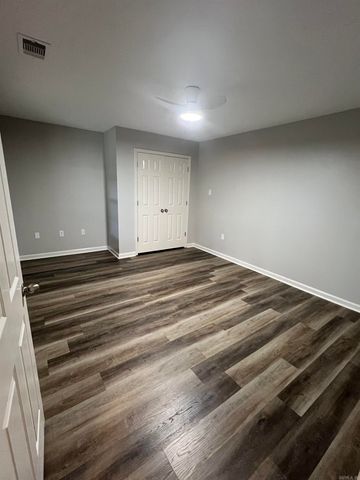 19 Sunbelt Court, Mayflower, AR 72106