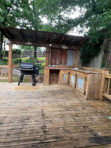 19 Sunbelt Court, Mayflower, AR 72106