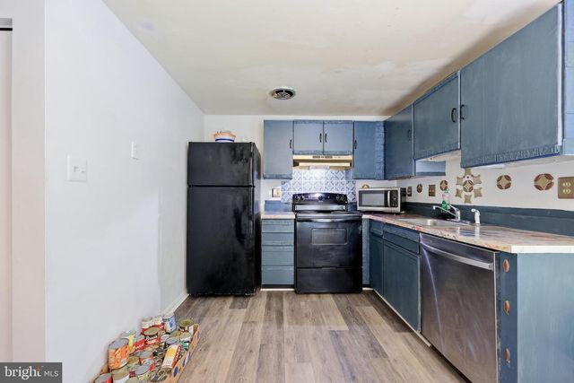 8700 RAVENGLASS WAY, Montgomery Village, MD 20886