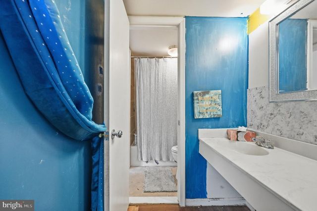 8700 RAVENGLASS WAY, Montgomery Village, MD 20886