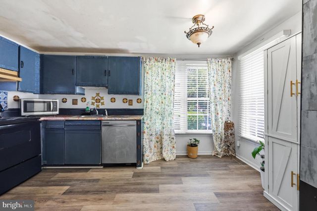 8700 RAVENGLASS WAY, Montgomery Village, MD 20886