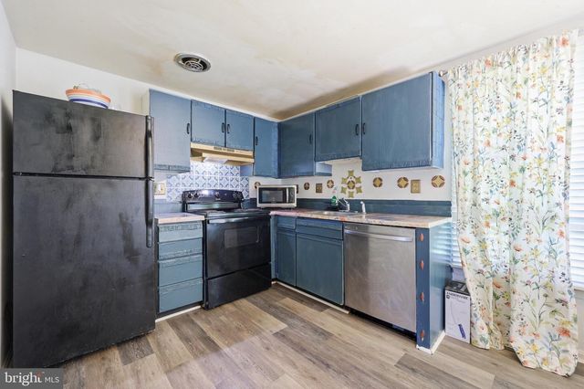 8700 RAVENGLASS WAY, Montgomery Village, MD 20886