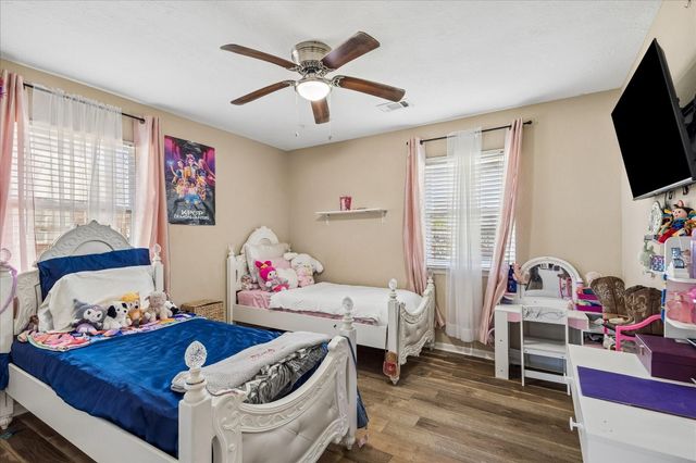 4531 County Road 424, Alvin, TX 77511