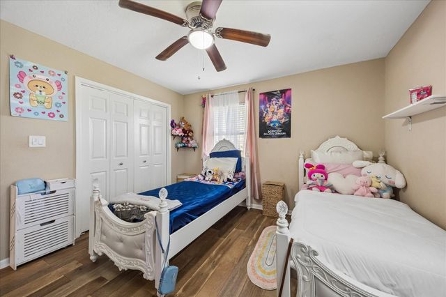 4531 County Road 424, Alvin, TX 77511