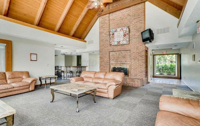 1324 Brookview Circle, Pickerington, OH 43147