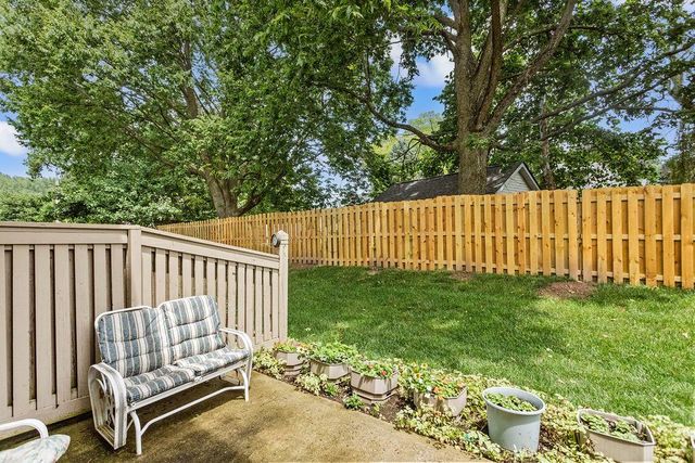 1324 Brookview Circle, Pickerington, OH 43147