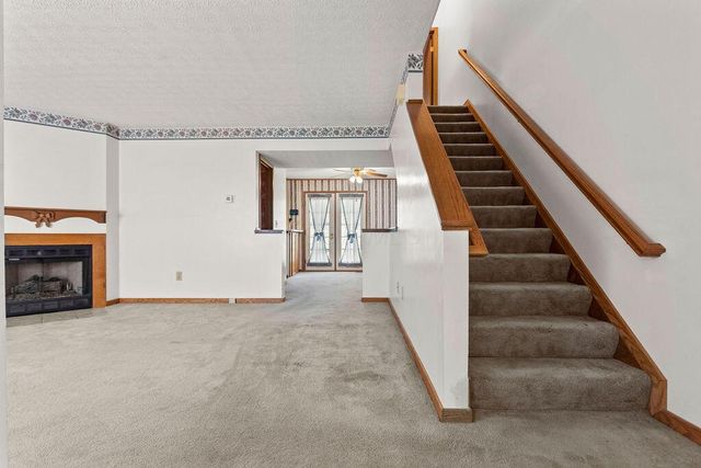 1324 Brookview Circle, Pickerington, OH 43147