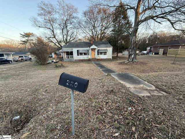 220 Clemson Avenue, Greenville, SC 29611