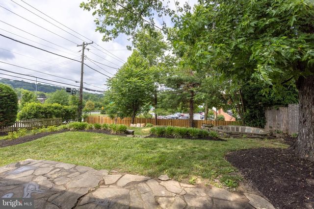 7200 N CHARLES ST, Lutherville Timonium, MD 21093