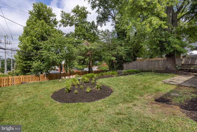 7200 N CHARLES ST, Lutherville Timonium, MD 21093