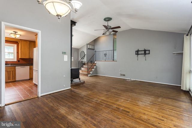 7200 N CHARLES ST, Lutherville Timonium, MD 21093