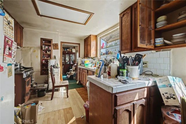 773 N Alexandria Avenue, Los Angeles, CA 90029