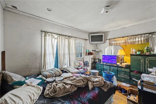 773 N Alexandria Avenue, Los Angeles, CA 90029