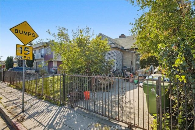 773 N Alexandria Avenue, Los Angeles, CA 90029