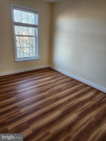 2481 WALNUT ROCKER LN, Herndon, VA 20171