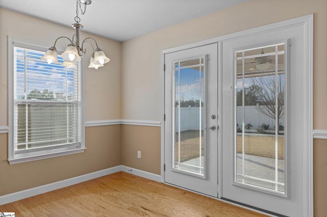 167 Mistwood Lane, Boiling Springs, SC 29316