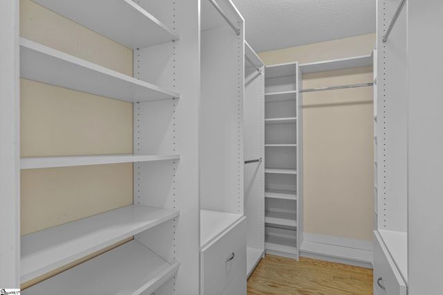 167 Mistwood Lane, Boiling Springs, SC 29316