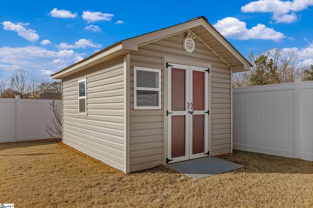 167 Mistwood Lane, Boiling Springs, SC 29316