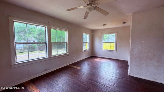 7363 WILDER Avenue, Jacksonville, FL 32208
