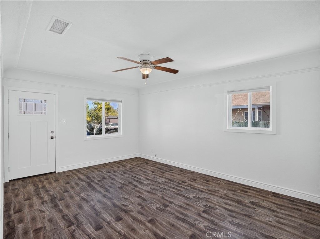 12 E 53rd, Long Beach, CA 90805 — photo 2