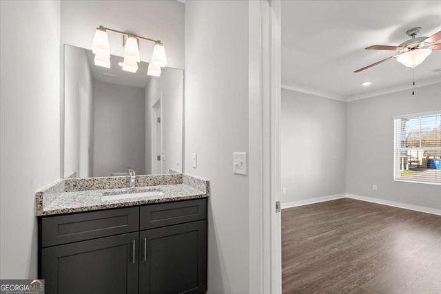 2017 Ocean Drive, Atlanta, GA 30318