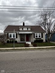 65 W Pearl Street, Greenwood, IN 46142