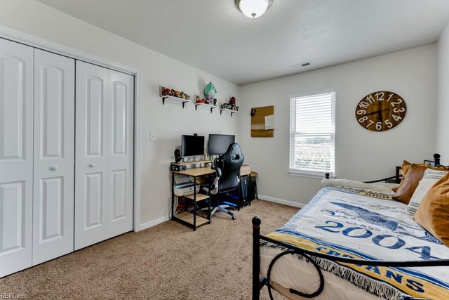 5725 Fitztown RD, Virginia Beach, VA 23457