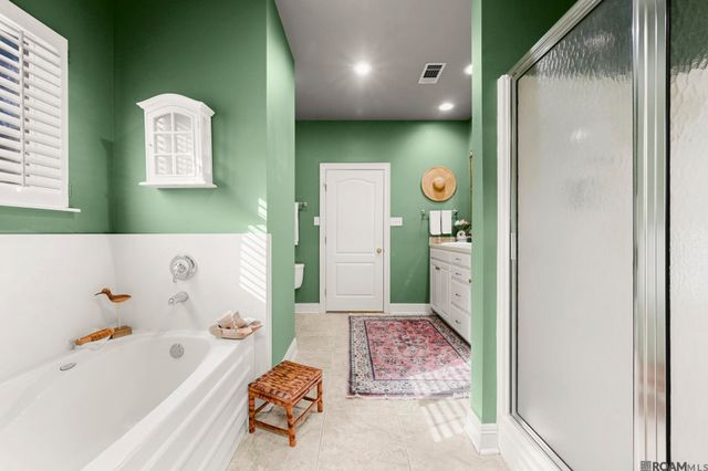 29601 Melanie St, Walker, LA 70785