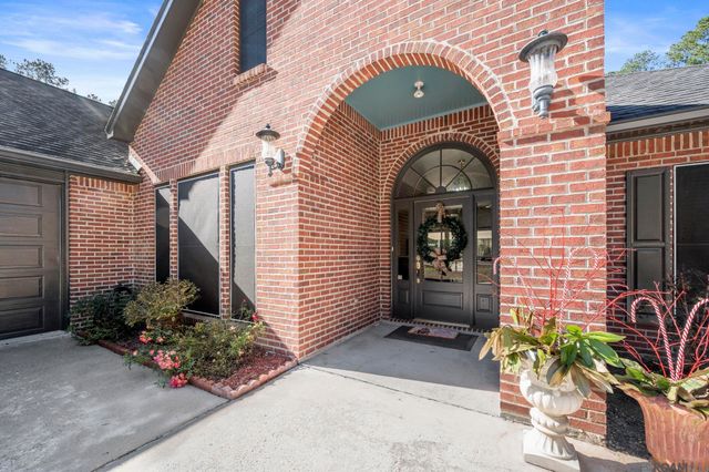 29601 Melanie St, Walker, LA 70785