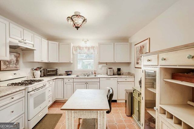 615 Spring Street, Villa Rica, GA 30180