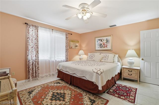 5356 Avenida Pescadora, Fort Myers Beach, FL 33931