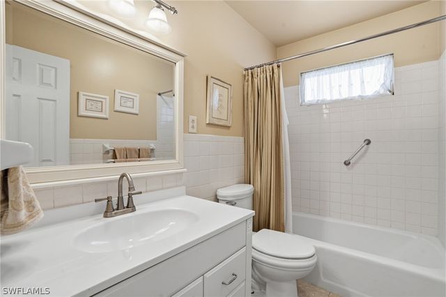 5356 Avenida Pescadora, Fort Myers Beach, FL 33931